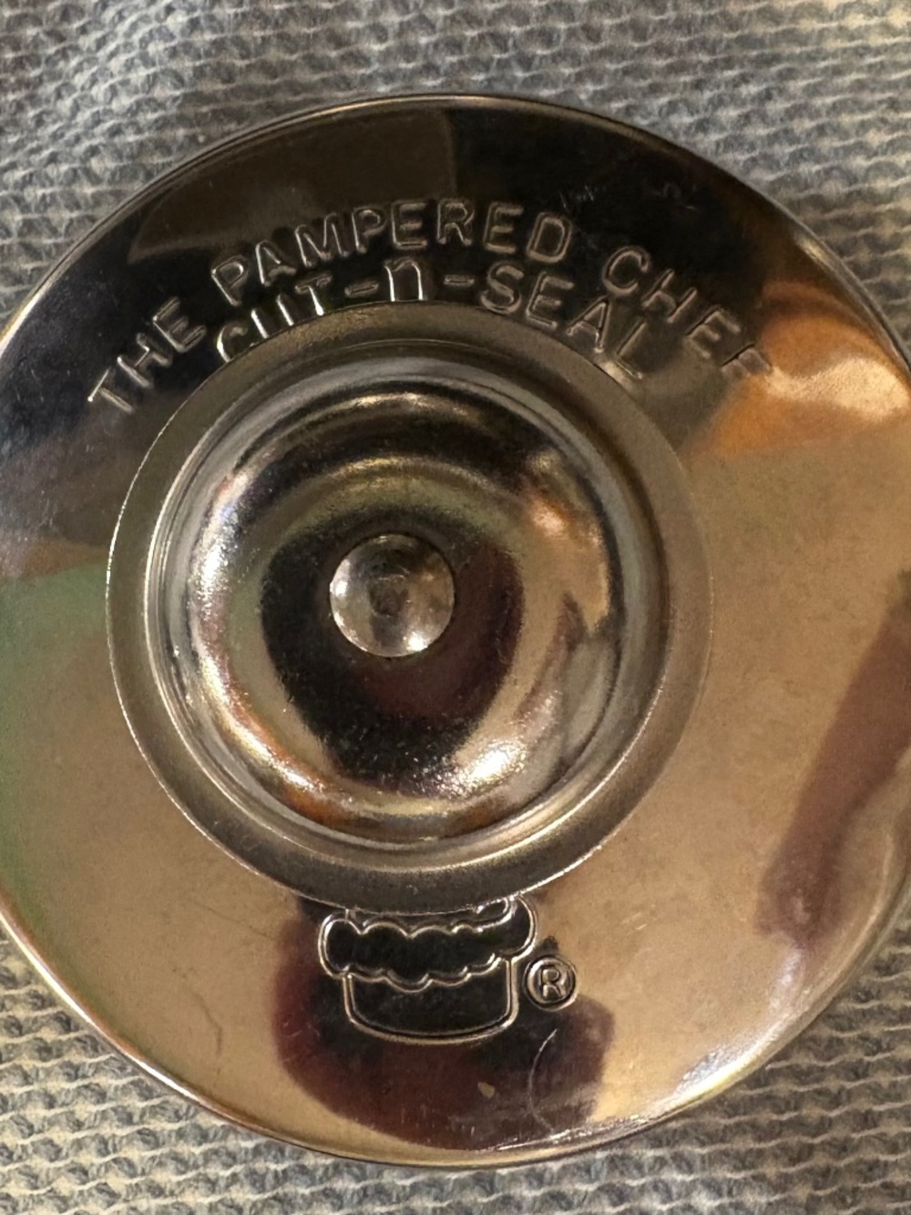 Pampered chef, metal cut and seal sandwich maker.